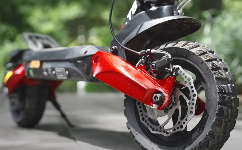iscooter t8 Hinterrad Federung im Test