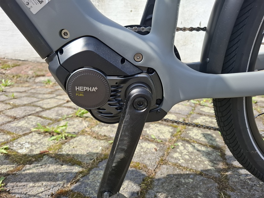 Hepha Trekking 7 SE mit P100 Mittelmotor