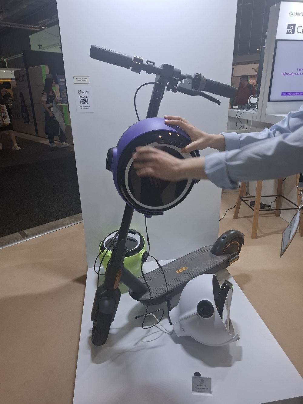 Helm Topcase für E Scooter