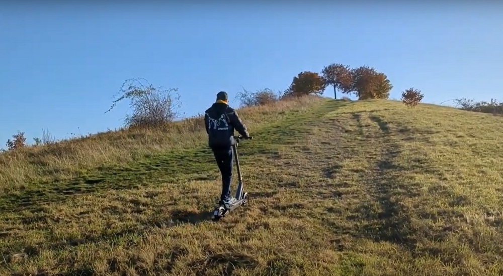 unser E Scooter Steigungstest präsentiert die 10 besten mit hoher Steigfähigkeit